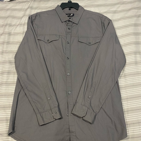 Men’s Dark Grey Button Up - Picture 1 of 3
